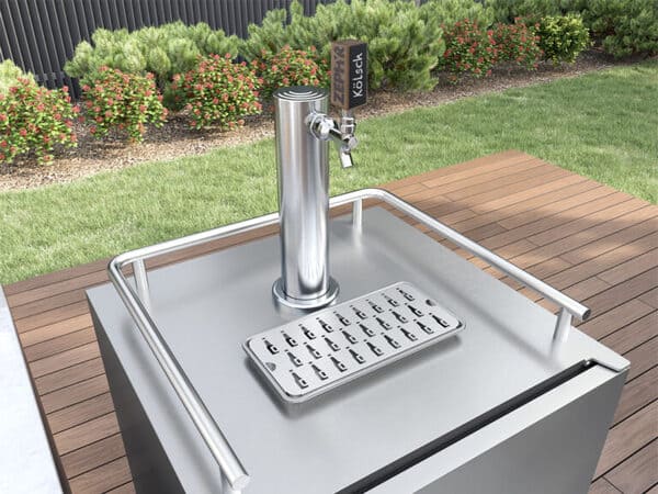 ZEPHYR Outdoor Kegerator & Beverage Cooler featuring a chalkboard handle in an outdoor setting, perfect for labeling taps during gatherings and events