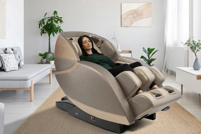 Kyota Kansha M878 4D Massage Chair