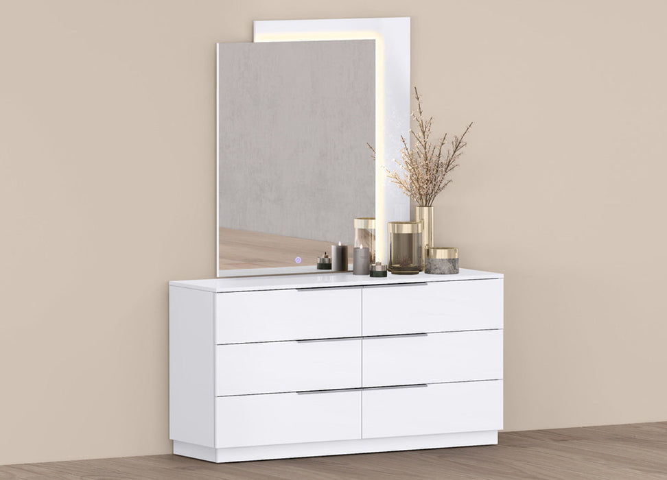 Whiteline Modern Living Damien Double Dresser - DR2022