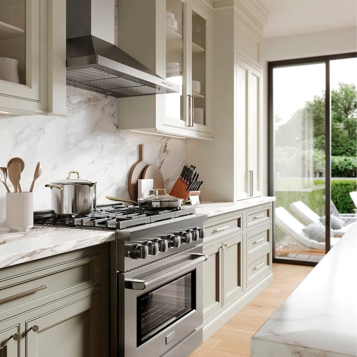 ZLINE KBCRN-36 range hood