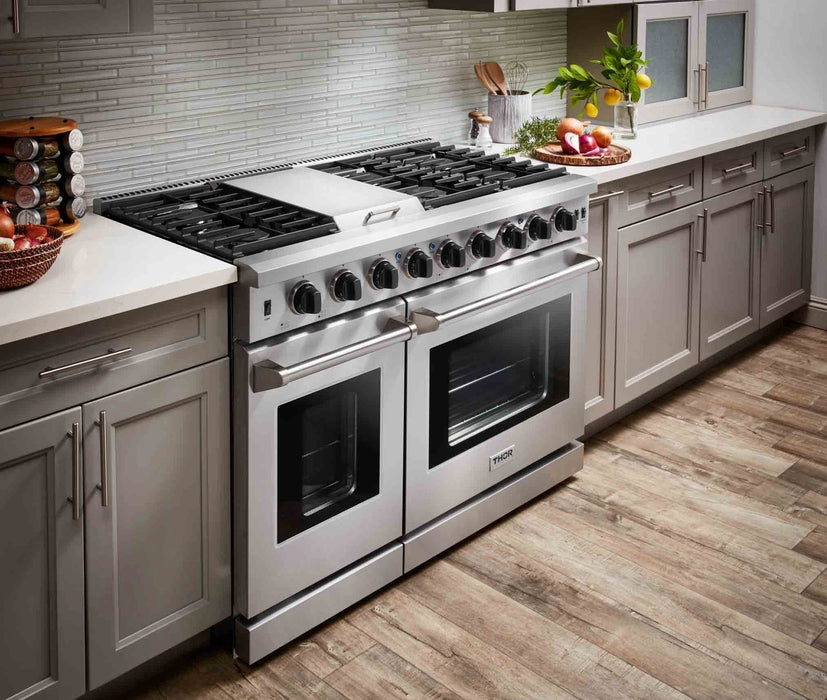 Thor Kitchen 48-Inch 6.8 cu. ft. Double Oven Gas Range in Stainless Steel (LRG4807U)