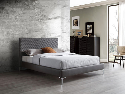 Whiteline Mods -  Liz Queen Bed BQ1689P - PrimeFair